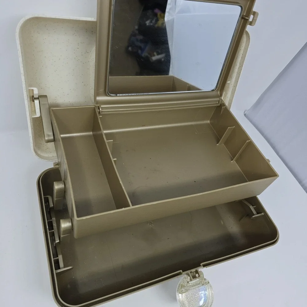 Large Caboodles Ulta Beauty 3 Tier Makeup Case Vintage Glittery Gold & White